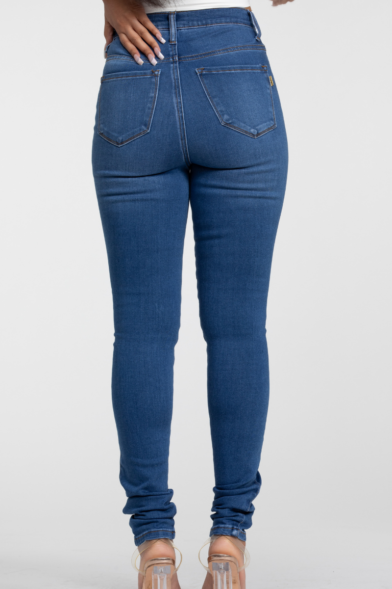 Classic High Waist Jean (Medium Wash)